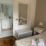 Orsini Oda ve Kahvaltı 4*