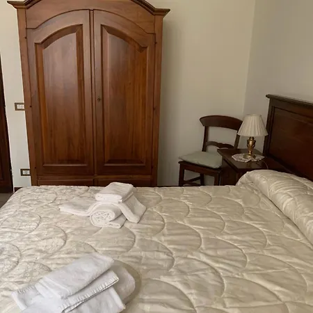 Nocleg ze śniadaniem Orsini 3*